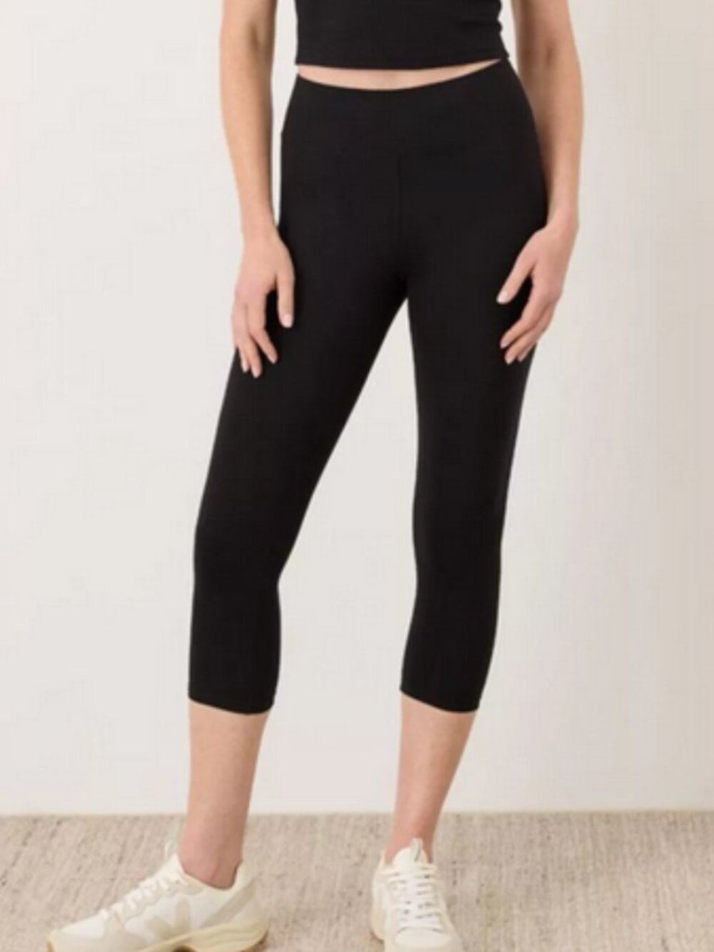 L.A. Blues Brand Black Capri Lounge/Athletic Pants Women's Sz L Good Condition